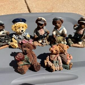 Vintage Nautical and Floral Bear Resin Figurine Set - Brown, Tan, Blue